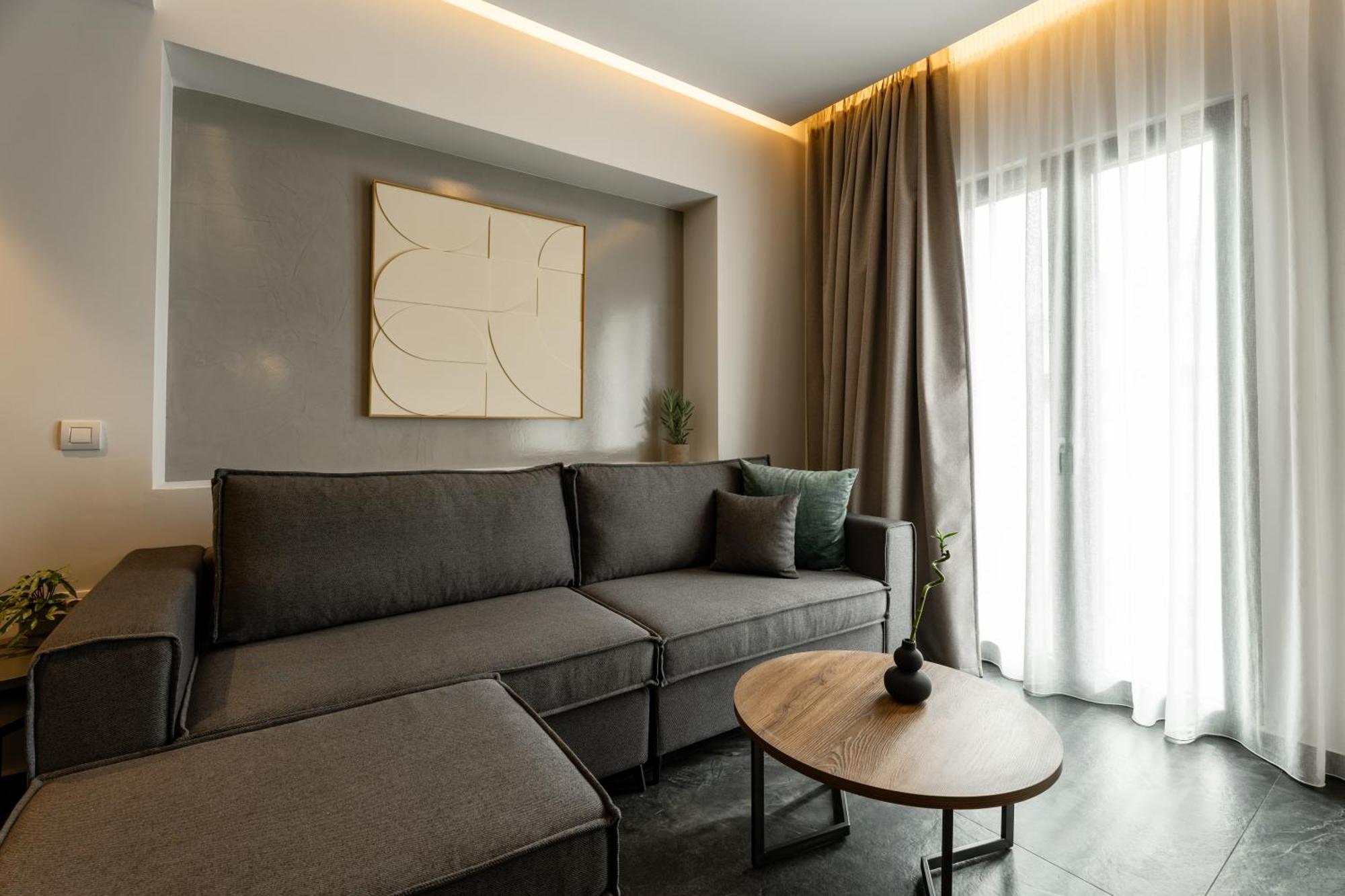 Omikron Luxury Residences Ираклио Екстериор снимка
